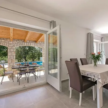 Irena Funtana Holiday home *